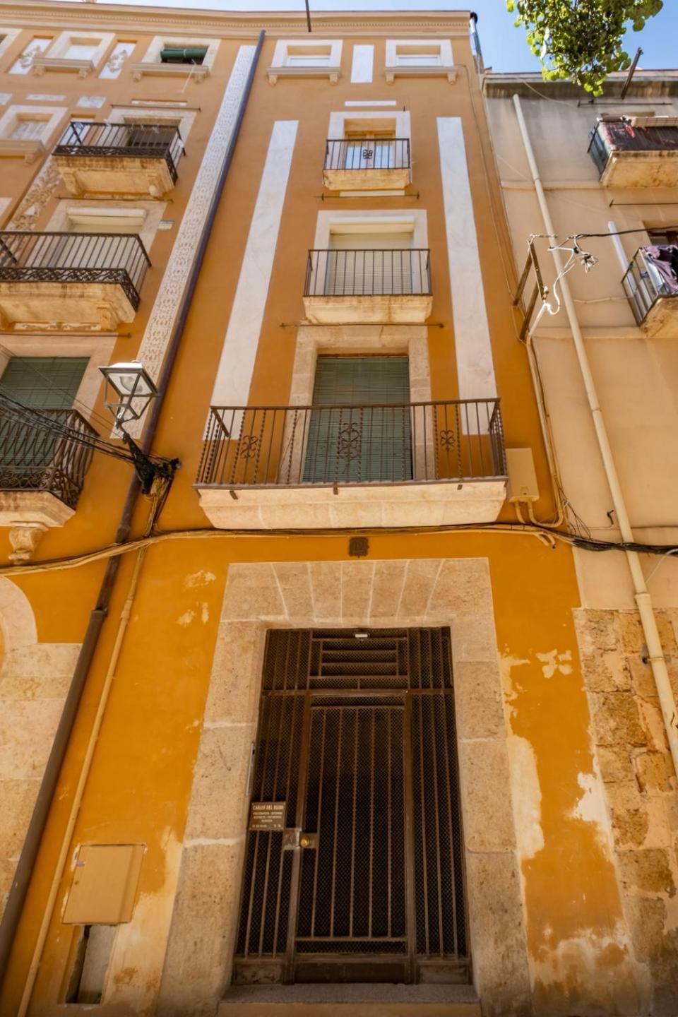 Apartamento En El Corazon De Tarragona. Planta Baja Con Patio. Eksteriør billede
