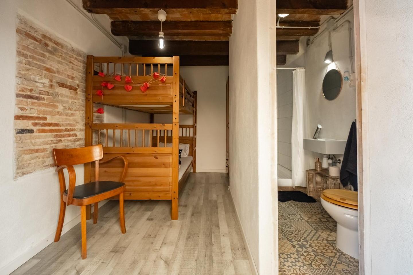 Apartamento En El Corazon De Tarragona. Planta Baja Con Patio. Eksteriør billede
