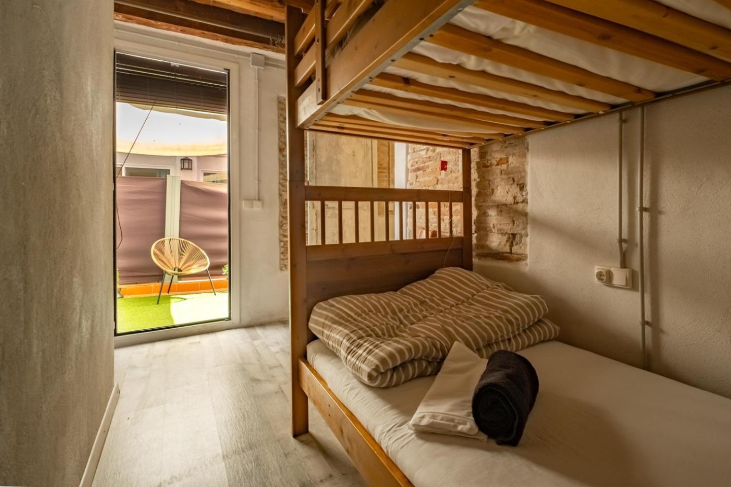 Apartamento En El Corazon De Tarragona. Planta Baja Con Patio. Eksteriør billede